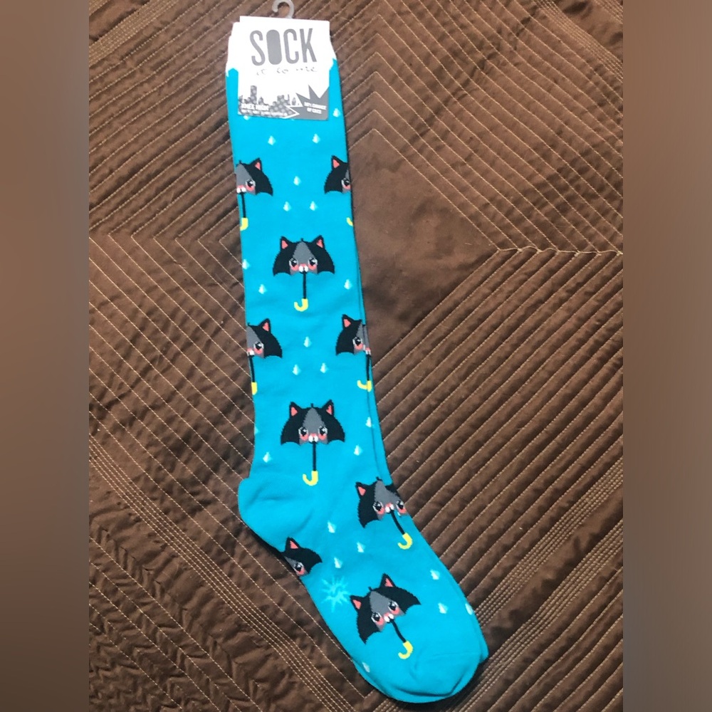 NWT Sock it To Me 50% Chance of Cats It’s Raining Cats Knee High Socks Blue - Picture 2 of 6